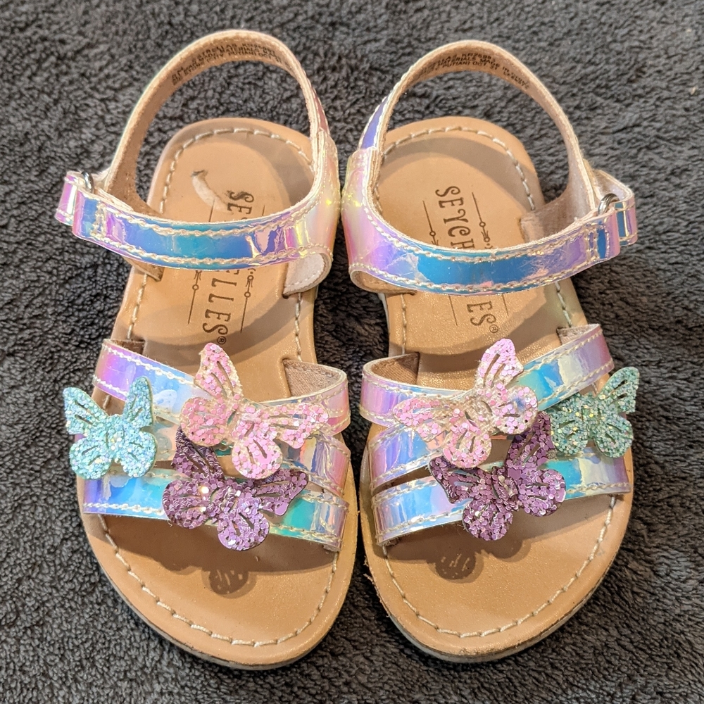 ♦️ B2G1FREE ♦️ iridescent straps w/3 glitter butterflies